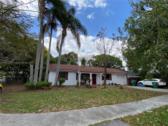 3 of 27 - 14902 Sw 65th Ter, Miami, FL
