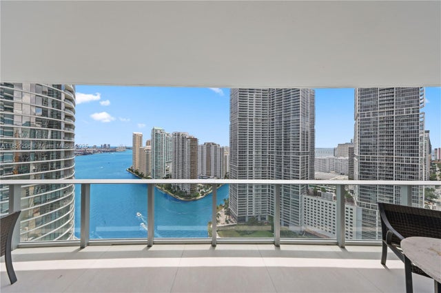 2 of 61 - 200 Biscayne Boulevard Way 3207, Miami, FL