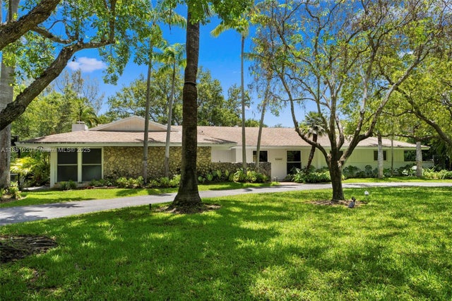 5 of 41 - 12365 Sw 60th Ct, Pinecrest, FL