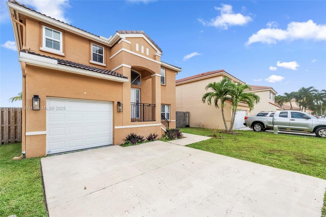 3 of 39 - 3226 W Buena Vista Dr, Margate, FL