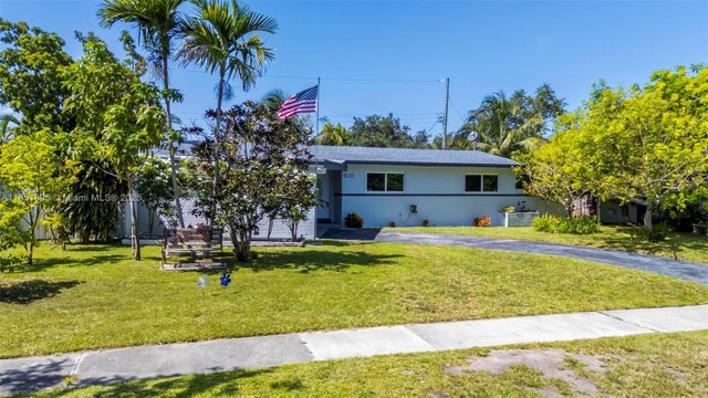 4 of 56 - 8711 Sw 191st St, Cutler Bay, FL