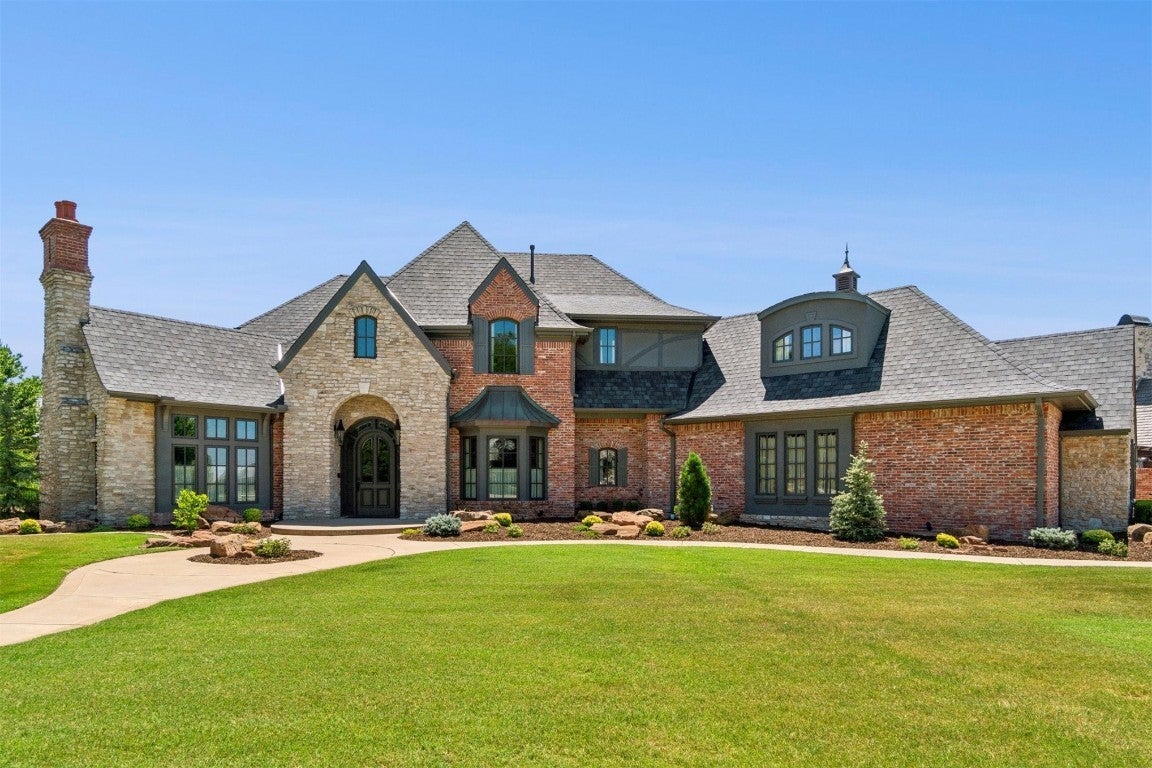 Homes for Sale located at 4420 N Berry Farm Road, in the city of Norman, OK 73072