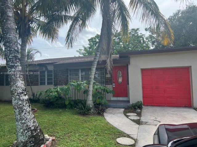1 of 4 - 6720 Sw 19th St, Miramar, FL