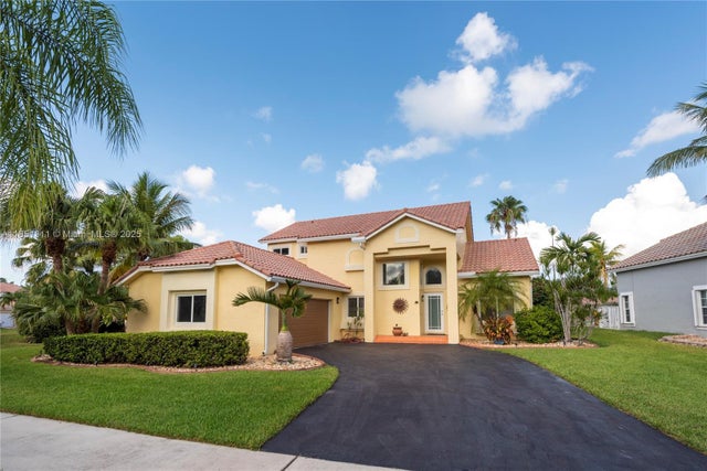 2 of 35 - 1075 San Luis Rey, Weston, FL
