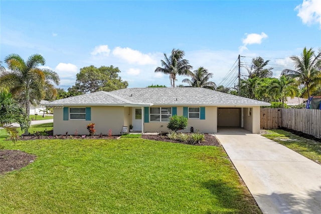 1 of 30 - 110 E Windsor Rd E, Jupiter, FL