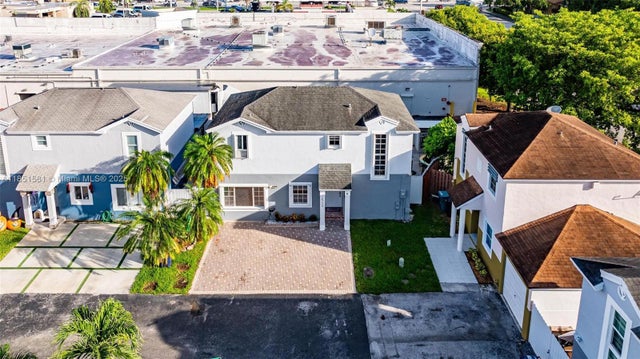 4 of 50 - 14725 Sw 90th Ter, Miami, FL