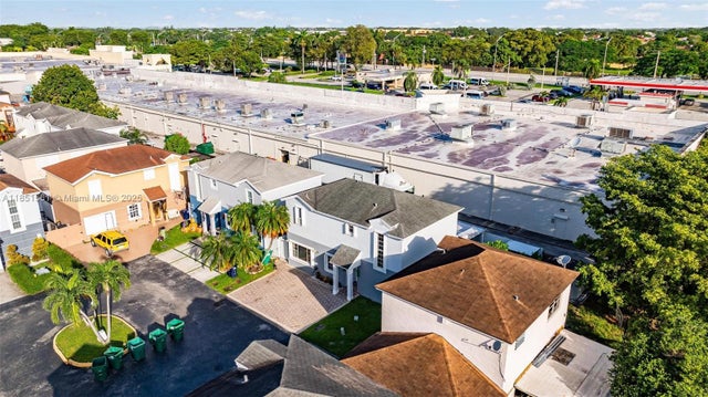 5 of 50 - 14725 Sw 90th Ter, Miami, FL