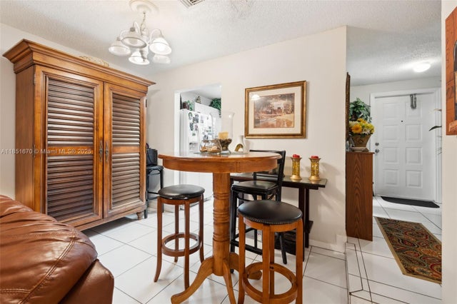 3 of 17 - 4119 Ne 21st Terrace, Lighthouse Point, FL