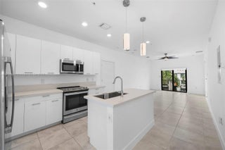 Photo of Listing #A11851694