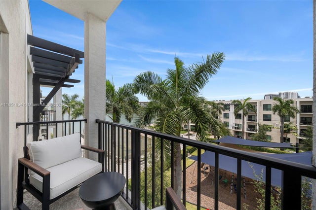 5 of 40 - 4636 Nw 84th Ave 43, Doral, FL