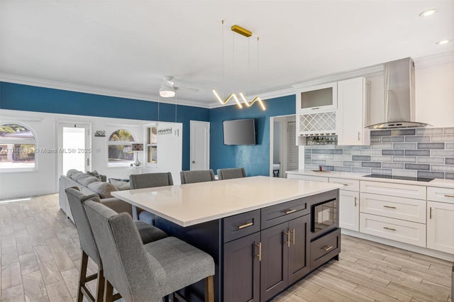 3 of 33 - 809 Nw 6th Ave, Dania Beach, FL