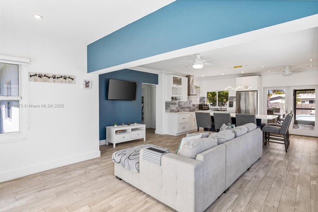 5 of 33 - 809 Nw 6th Ave, Dania Beach, FL