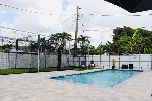 1 of 27 - 1847 W 2nd Ave, Hialeah, FL