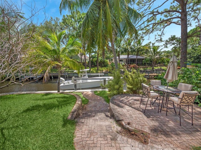 3 of 19 - 1338 Sw Evergreen Ln, Palm City, FL