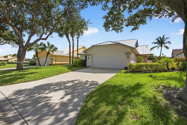 1 of 84 - 257 Ridge Rd, Jupiter, FL