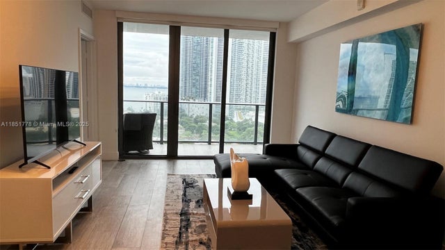 2 of 32 - N/A, Miami, FL