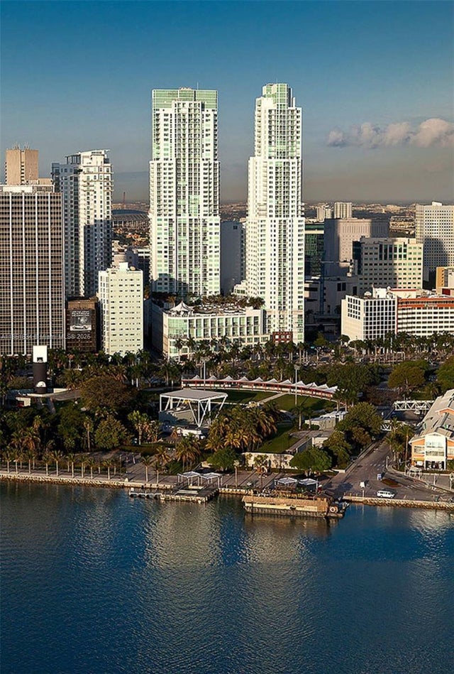 2 of 31 - N/A, Miami, FL