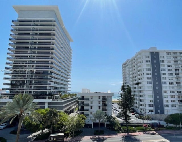 2 of 24 - 5838 Collins Ave 5h, Miami Beach, FL
