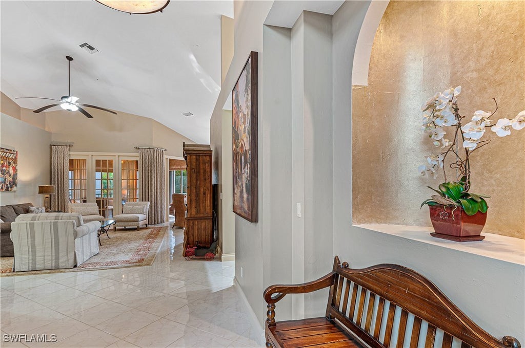 191 Colonade Cir, Naples