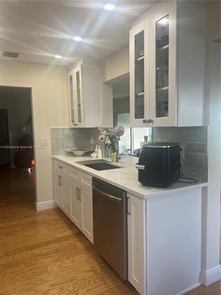 Photo of Listing #A11850805