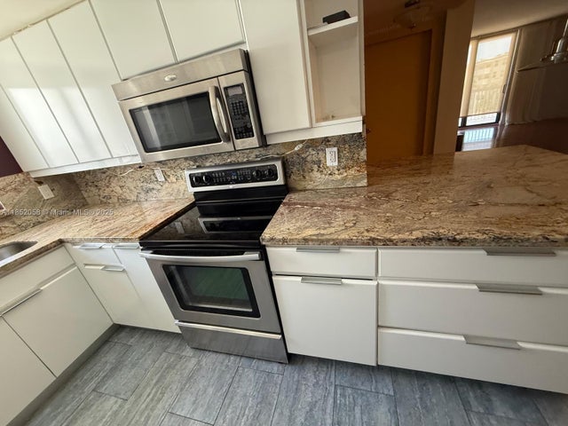 3 of 76 - 1500 S Ocean Dr 5g, Hollywood, FL