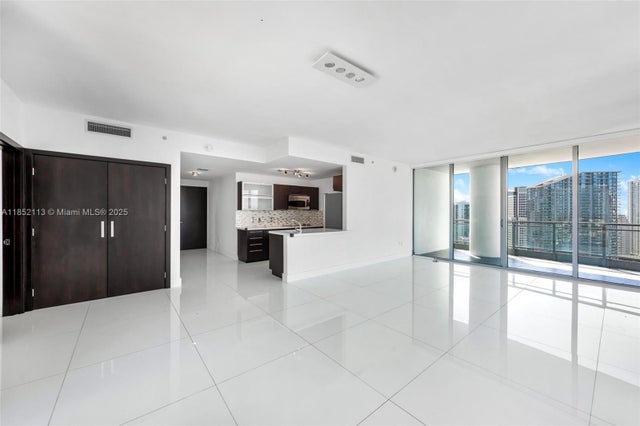 1 of 47 - 90 Sw 3rd St 4009, Miami, FL
