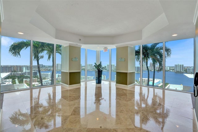 4 of 54 - 18001 Collins Ave 2308, Sunny Isles Beach, FL