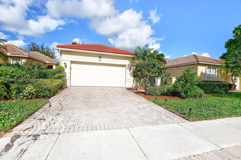 7017 Del Corso Ln, Delray Beach