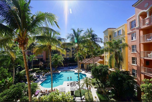 1 of 54 - 19877 E Country Club Dr 3407, Aventura, FL