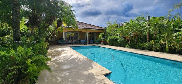 2 of 11 - 21401 Sw 187th Ave, Miami, FL