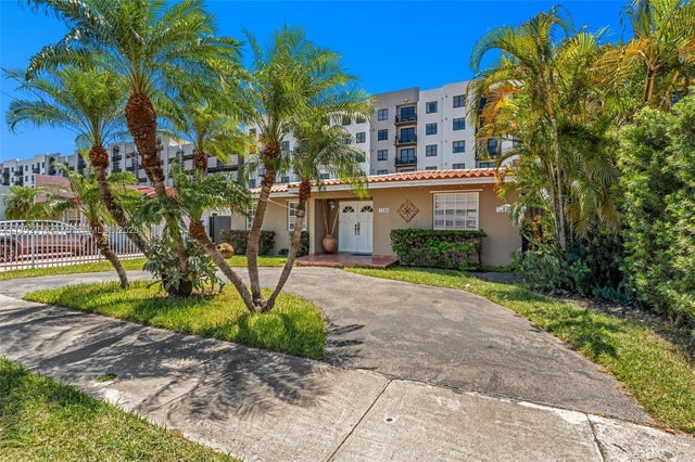 4 of 37 - 4160 Sw 69th Ave, Miami, FL