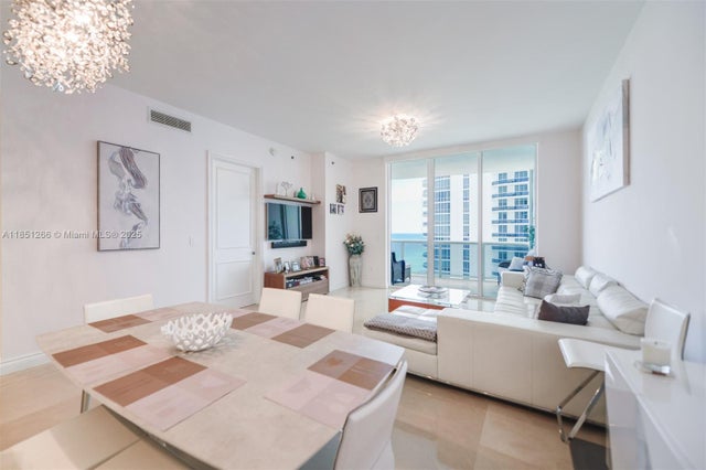4 of 35 - 15901 Collins Ave 1602, Sunny Isles Beach, FL