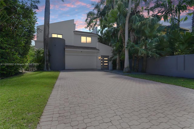 2 of 26 - 147 Golden Beach Dr, Golden Beach, FL