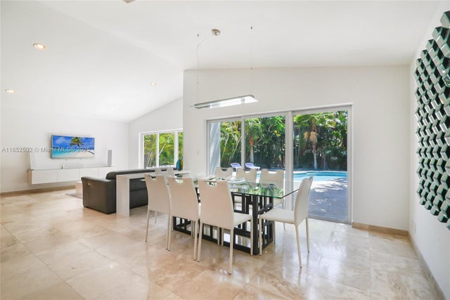5 of 26 - 147 Golden Beach Dr, Golden Beach, FL