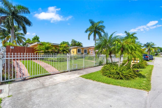 4 of 43 - 15440 Sw 294th Ter, Homestead, FL