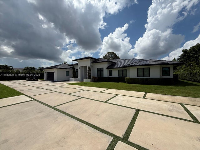 2 of 56 - 9600 Sw 66th St, Miami, FL