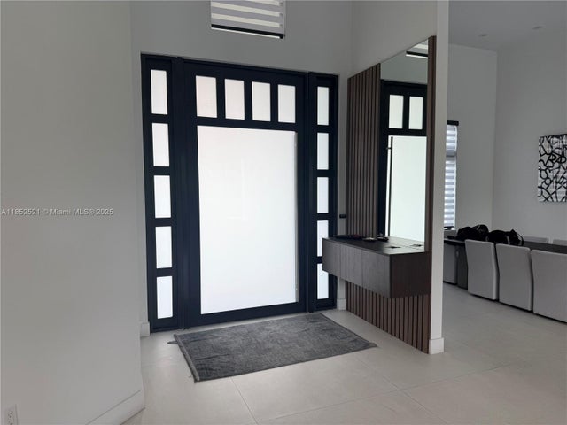 4 of 56 - 9600 Sw 66th St, Miami, FL