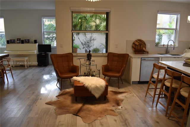 3 of 23 - 5189 Nw 108th Path, Doral, FL
