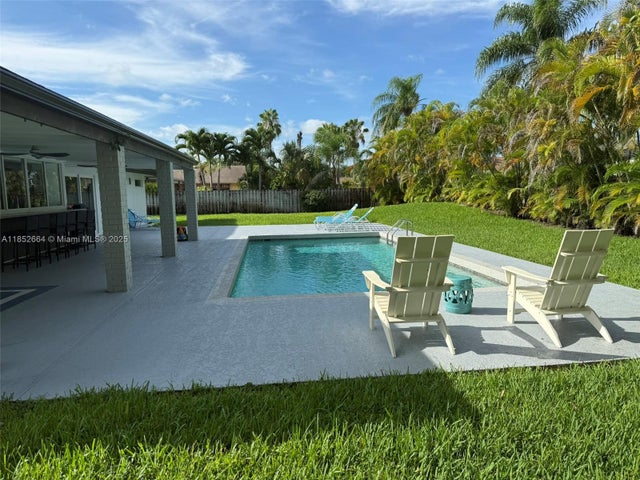 3 of 25 - 13461 Sw 98th Pl, Miami, FL