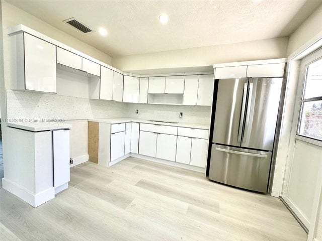 3 of 17 - 2241 N 57th Way, Hollywood, FL