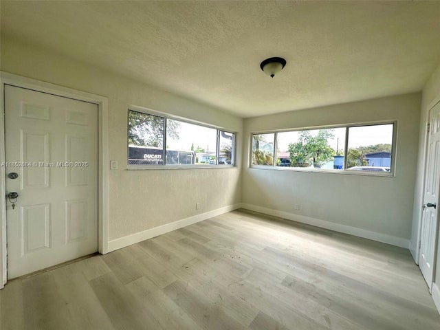 5 of 17 - 2241 N 57th Way, Hollywood, FL