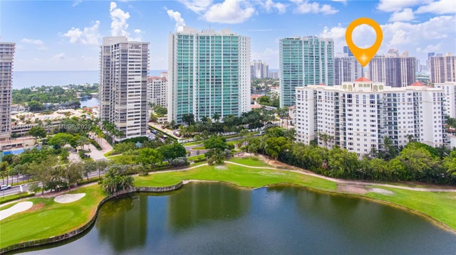 3 of 30 - 20000 E Country Club Dr 1114, Aventura, FL