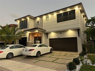 Photo of Listing #A11852799