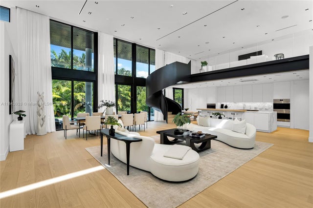 1 of 87 - 620 Ocean Blvd, Golden Beach, FL