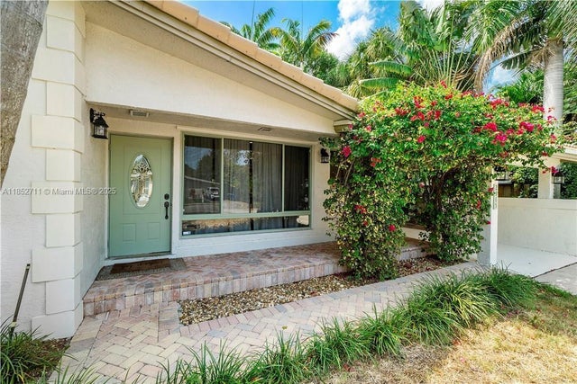 2 of 29 - 2365 Sw 34th Way, Fort Lauderdale, FL