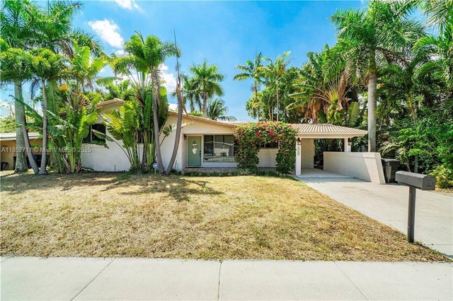 3 of 29 - 2365 Sw 34th Way, Fort Lauderdale, FL