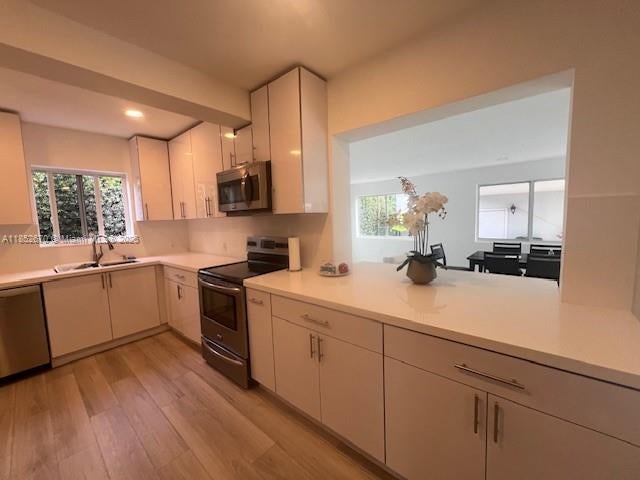 2 of 16 - 907 Monterey St, Coral Gables, FL