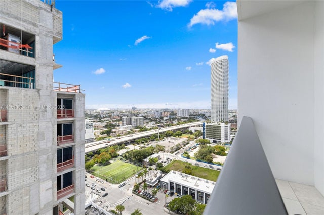 3 of 75 - 239 Sw 9th St 2303, Miami, FL