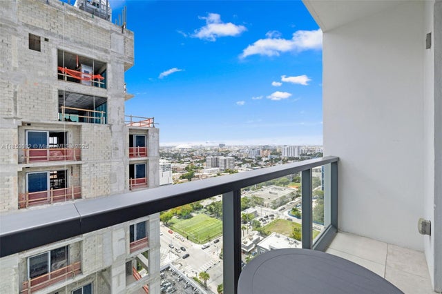 4 of 75 - 239 Sw 9th St 2303, Miami, FL