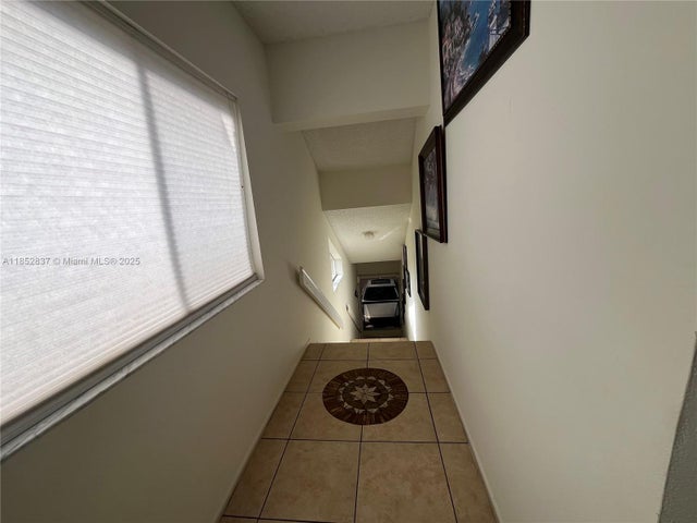 5 of 31 - 16312 Malibu Dr, Weston, FL